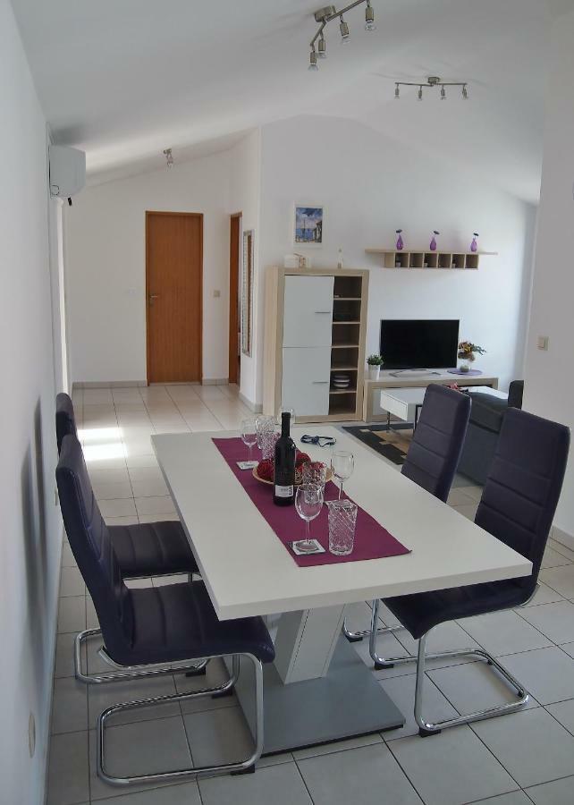 Apartmani Porat Malinska Εξωτερικό φωτογραφία